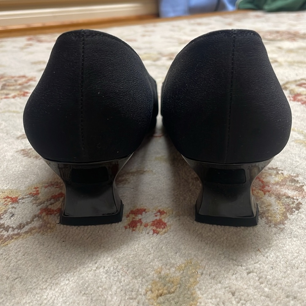 Vintage Stuart Weitzman black Buttondown heels - Picture 2 of 7